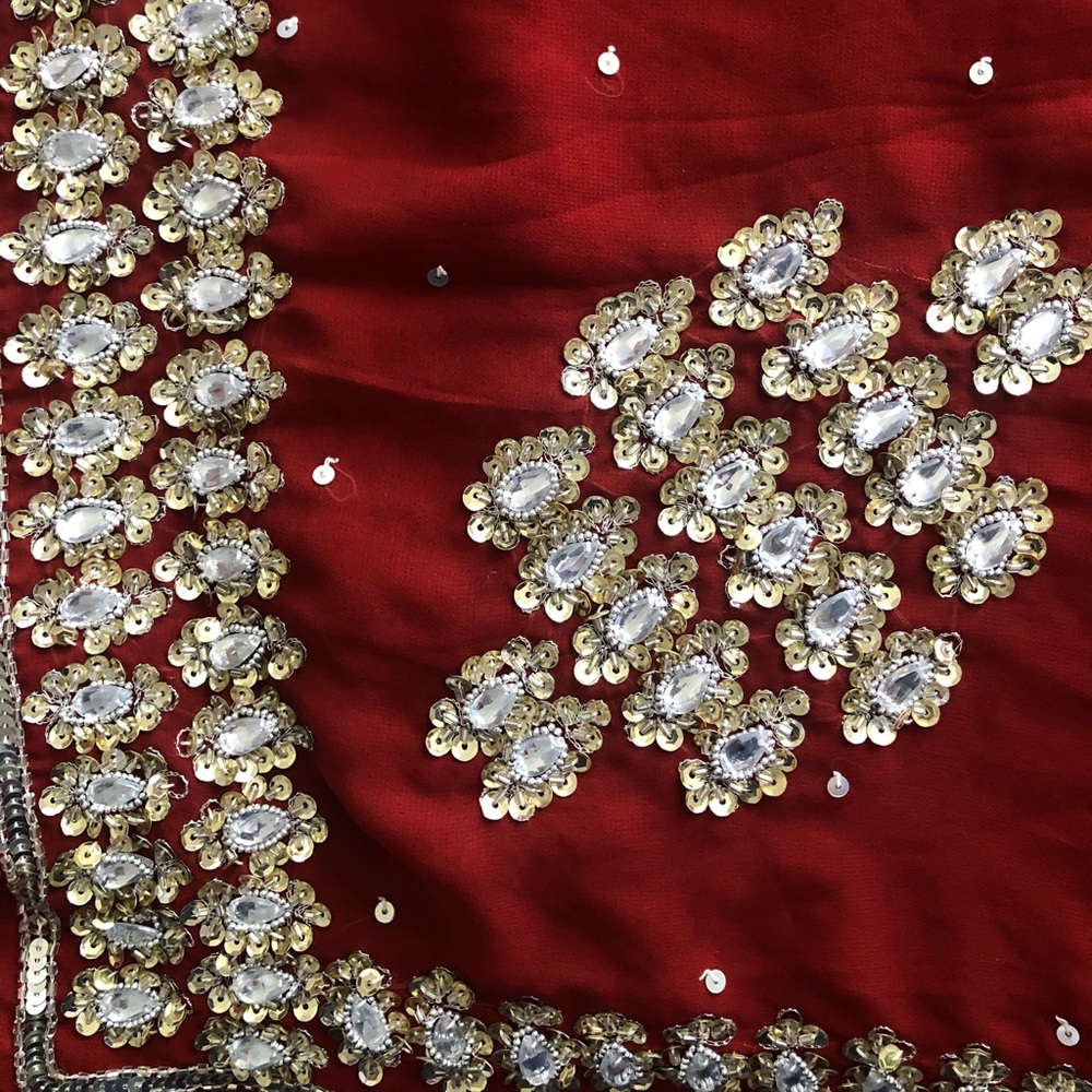 Indian saree with readymade blouse and petticoat